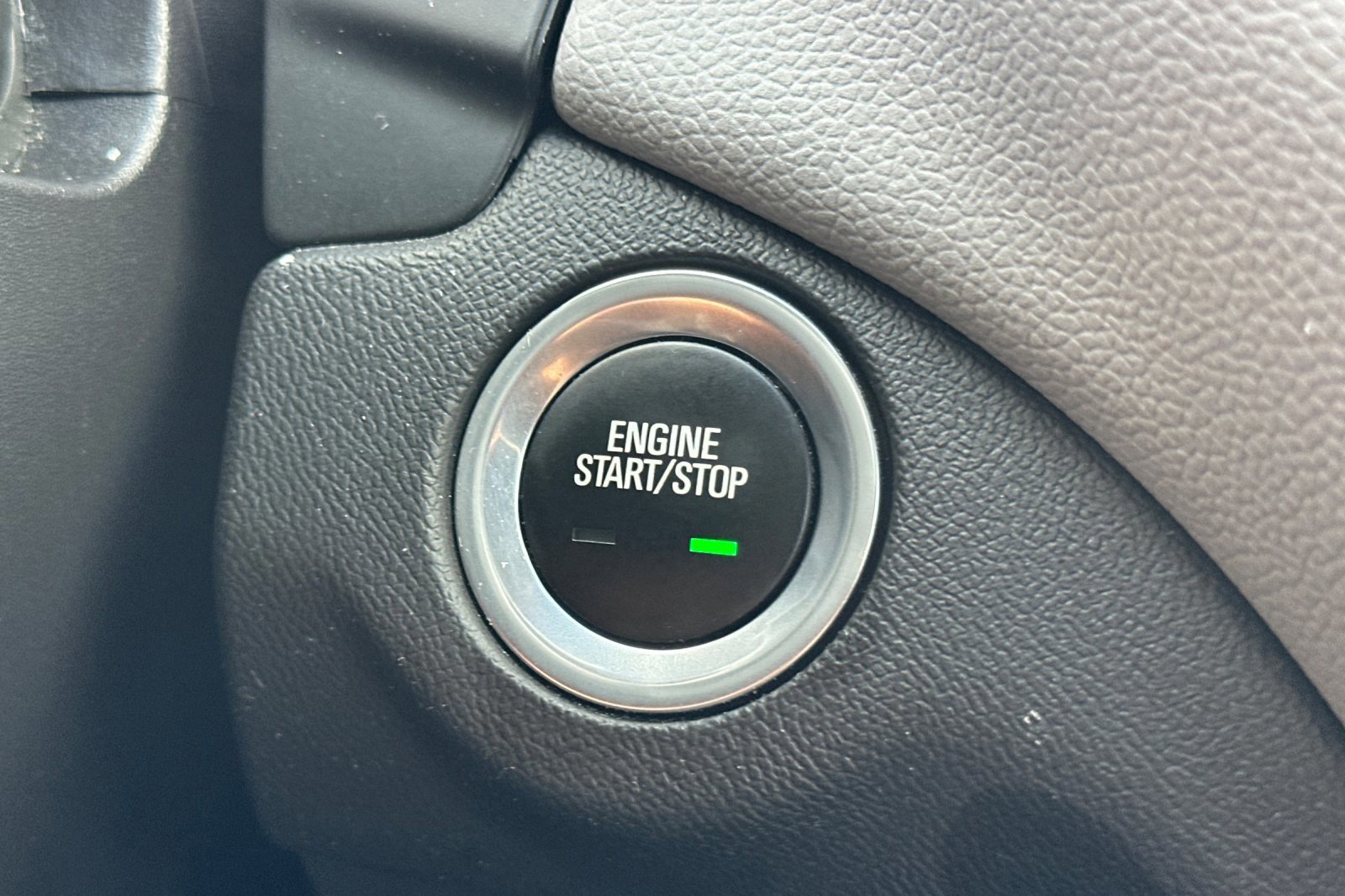 Used 2024 Chevrolet Equinox LT image 21