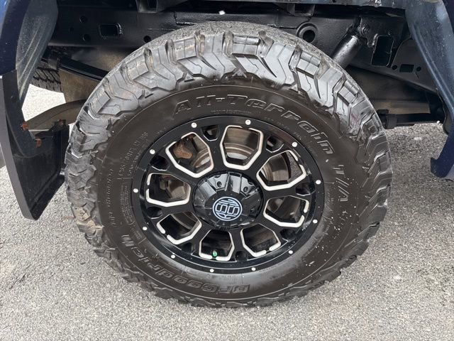 Used 2019 Ford F150 Platinum w/ Technology Package AWD/4WD image 11