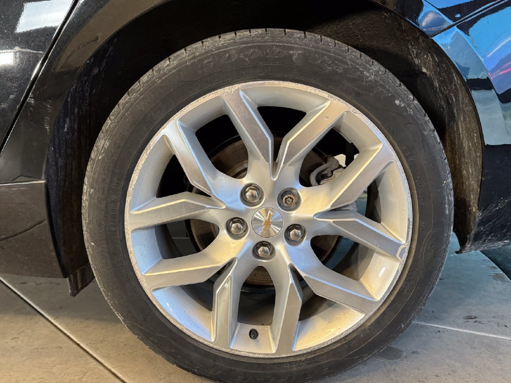 Used 2019 Chevrolet Impala Premier w/ Premier Convenience Package FWD image 25