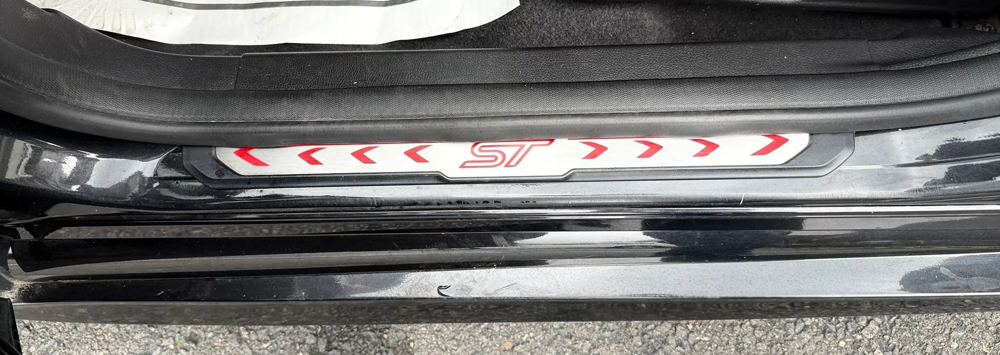 Used 2014 Ford Focus ST w/ Equipment Group 202A FWD image 26