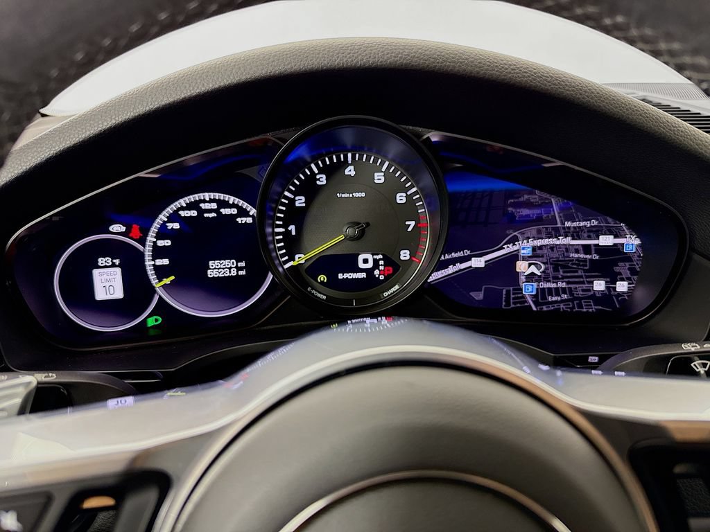 Certified 2023 Porsche Cayenne Platinum Edition AWD/4WD image 16