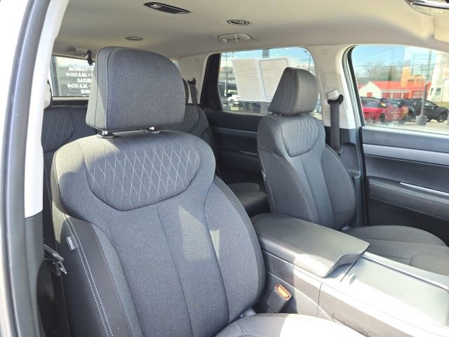 Used 2022 Hyundai Palisade SE image 43