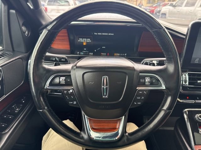 Used 2018 Lincoln Navigator Reserve w/ Technology Package image 25