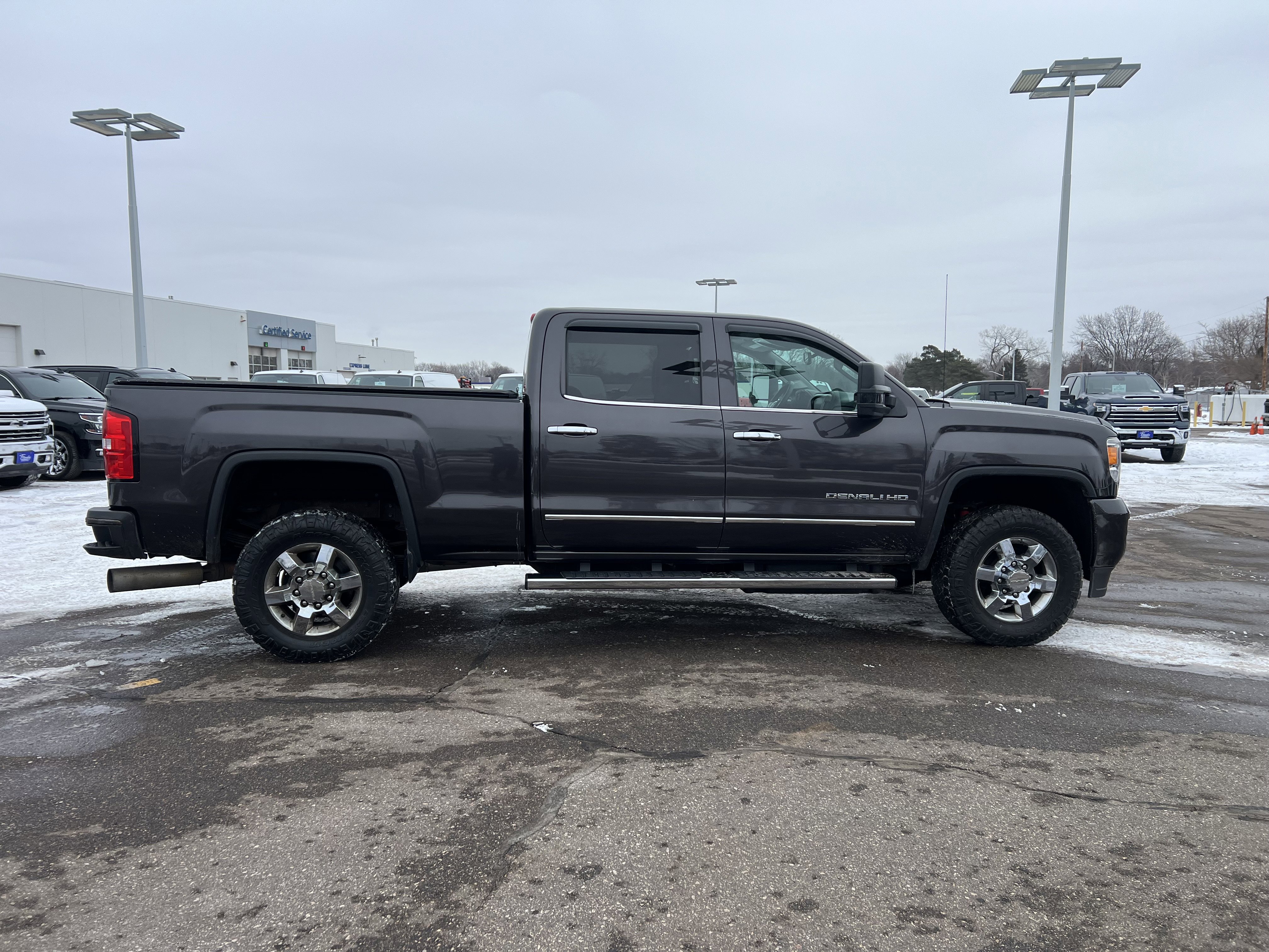 Used 2015 GMC Sierra 3500 Denali w/ Duramax Plus Package image 10