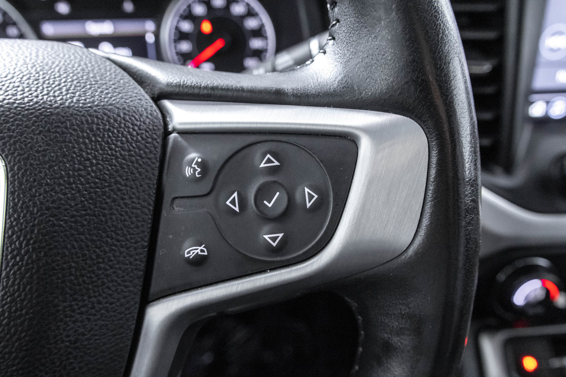 Used 2021 GMC Acadia SLT w/ Preferred Package AWD/4WD image 29
