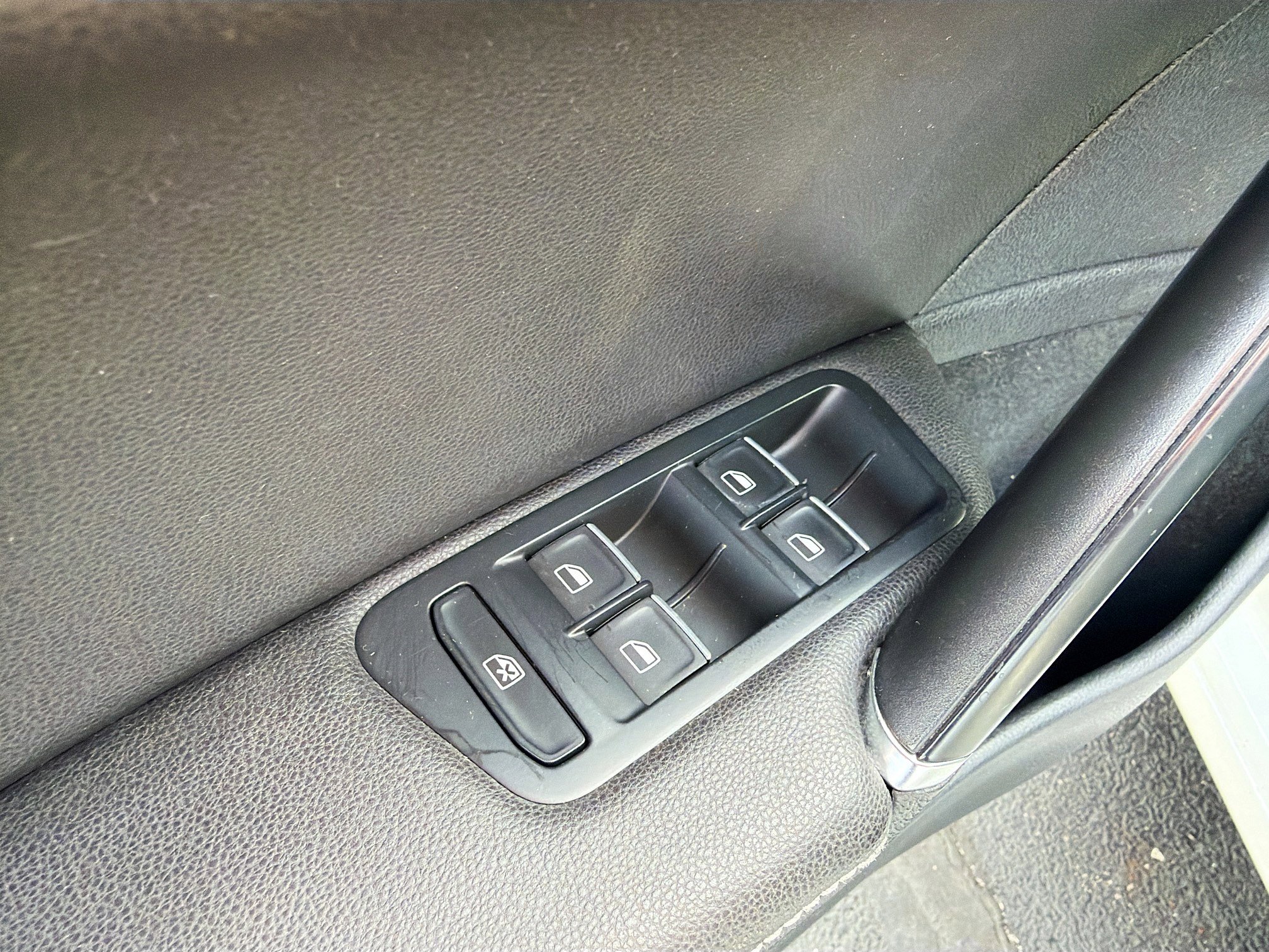 Used 2015 Volkswagen Golf TDI SEL image 7