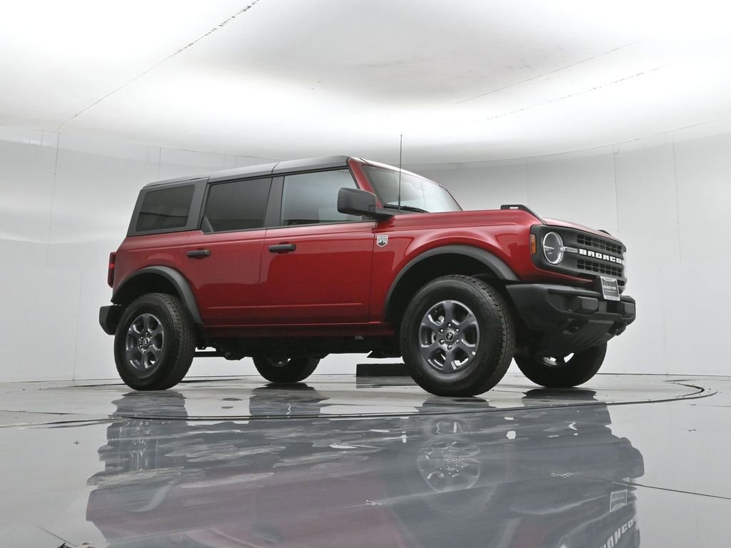 Certified 2025 Ford Bronco Big Bend image 4