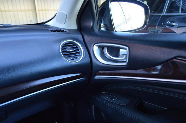Used 2014 INFINITI QX60 AWD w/ Deluxe Touring Package image 64