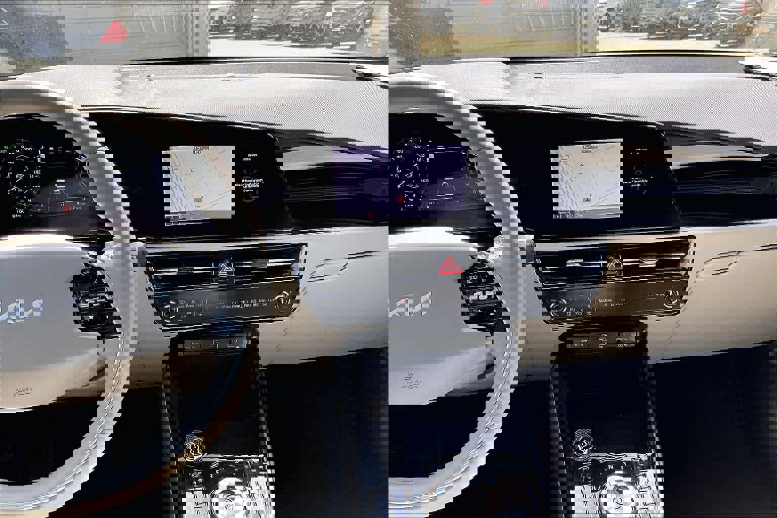 Certified 2023 Kia Niro Wind image 6