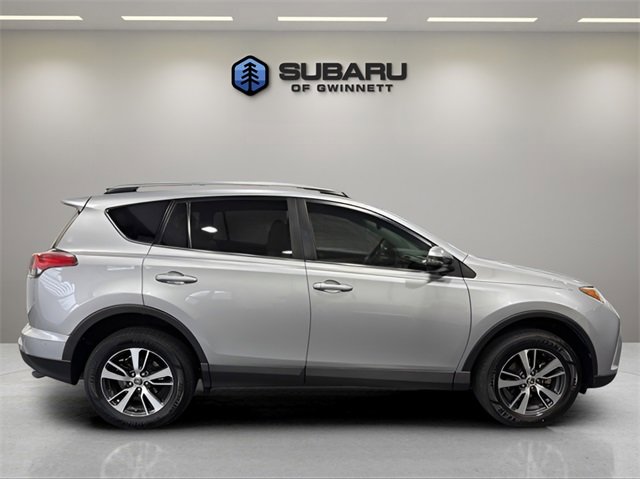 Used 2018 Toyota RAV4 XLE image 6