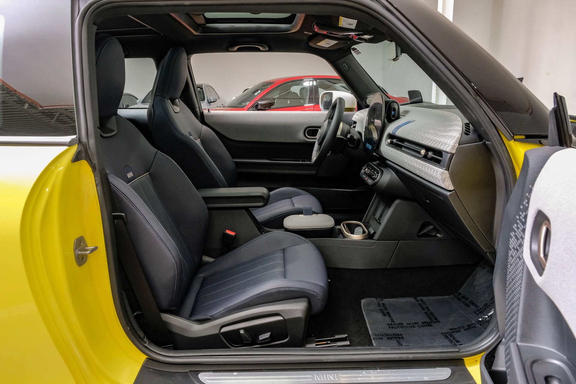 Used 2025 MINI Cooper S FWD image 28
