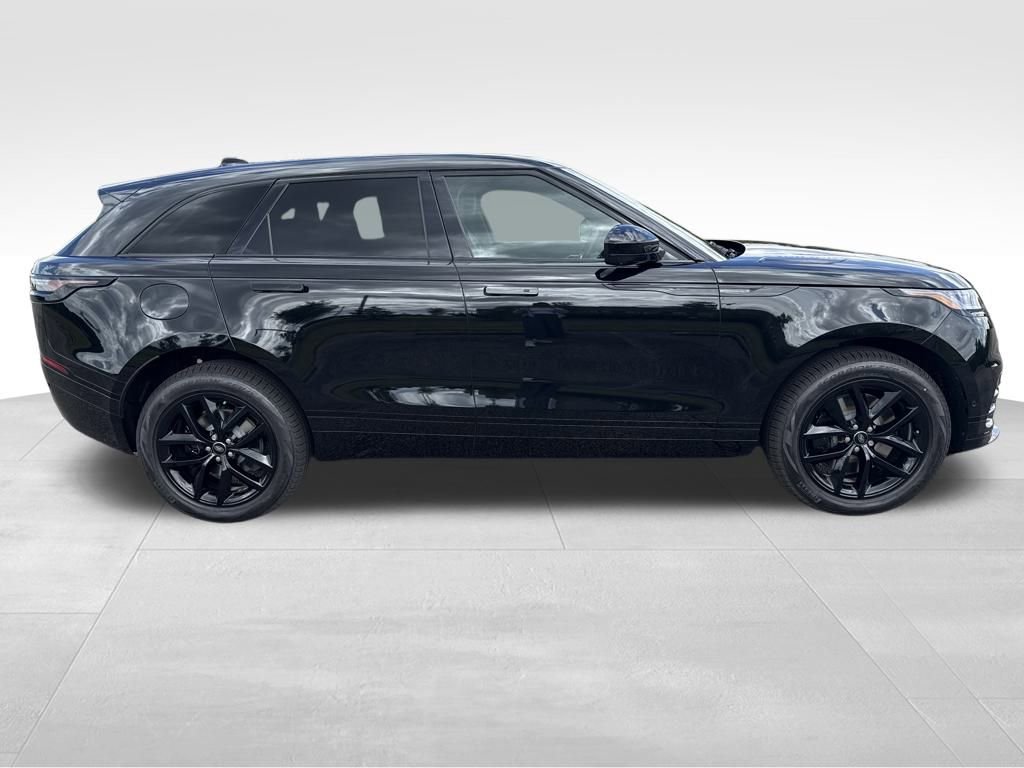 New 2026 Land Rover Range Rover Velar Dynamic SE image 6