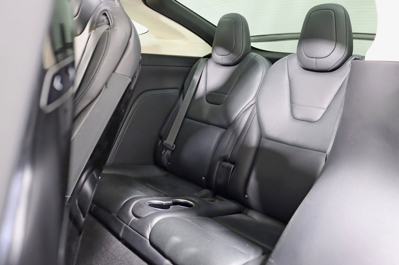 Used 2016 Tesla Model X Performance image 32