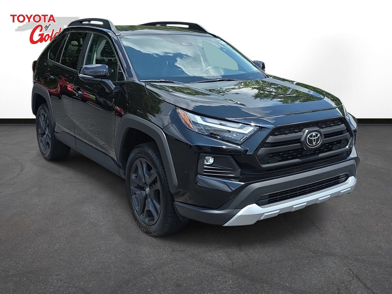 Used 2024 Toyota RAV4 Adventure AWD/4WD image 3