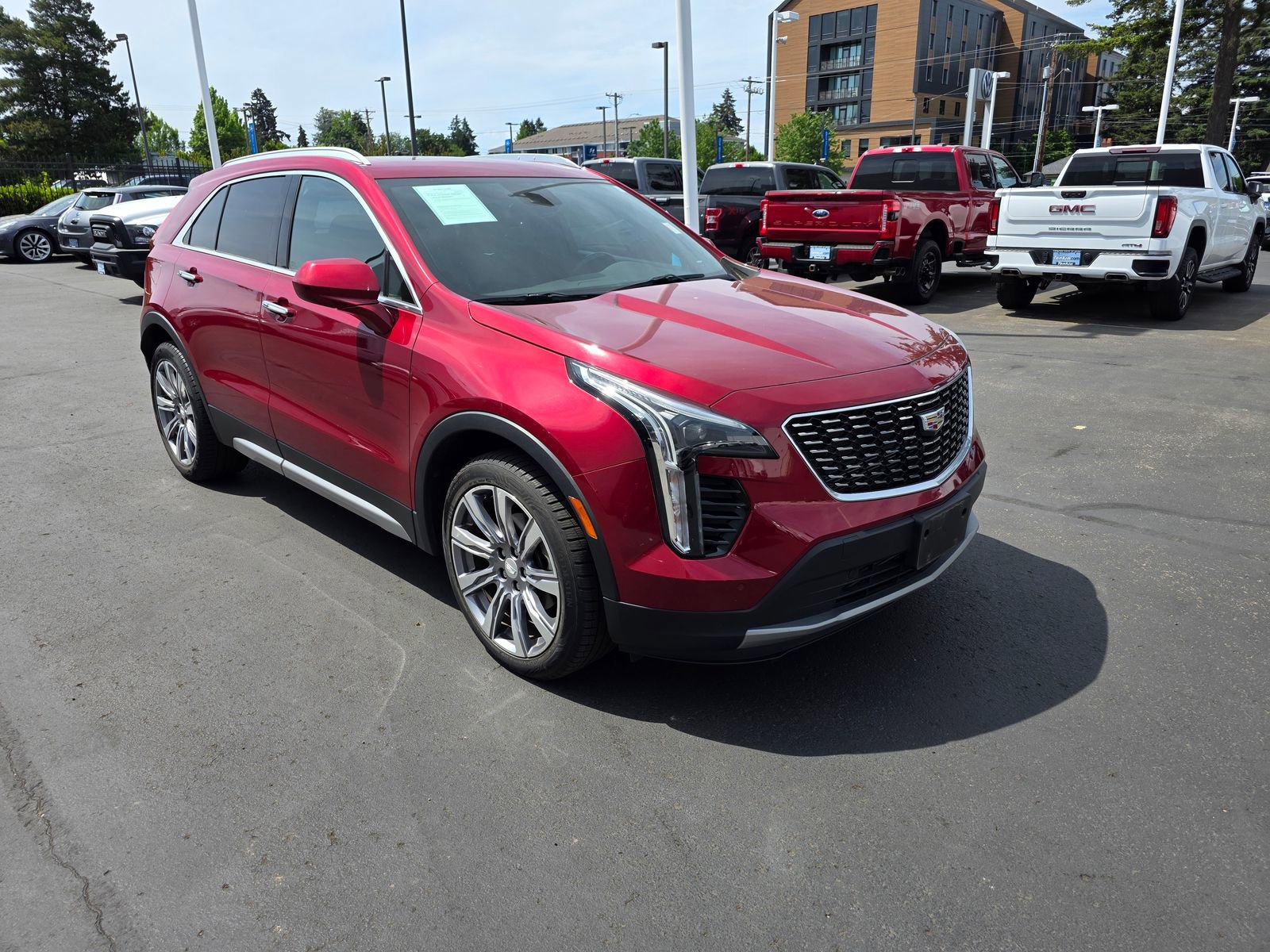 Used 2019 Cadillac XT4 Premium Luxury w/ Driver Assist Package AWD/4WD image 1