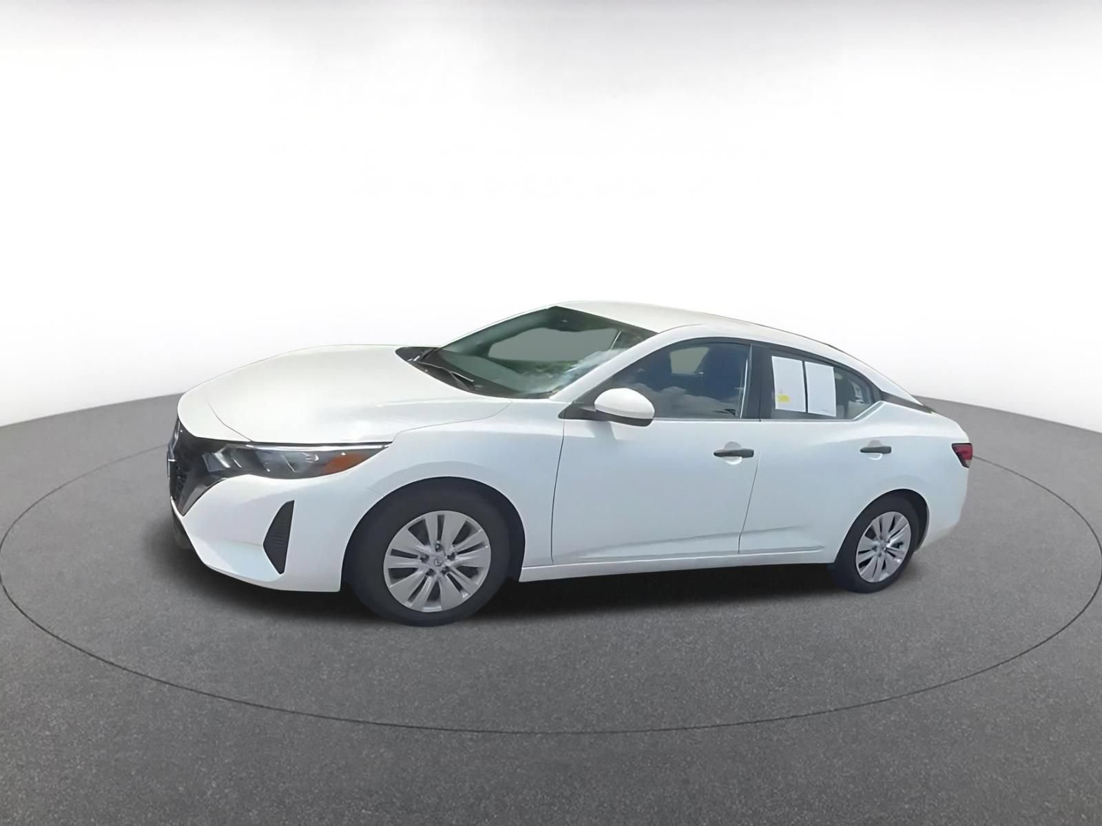 Used 2025 Nissan Sentra S FWD image 8