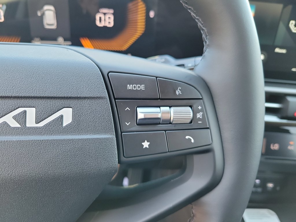 New 2027 Kia Sportage EX FWD image 24