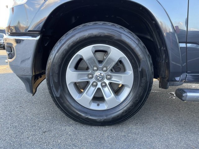 Used 2019 RAM 1500 Laramie image 32