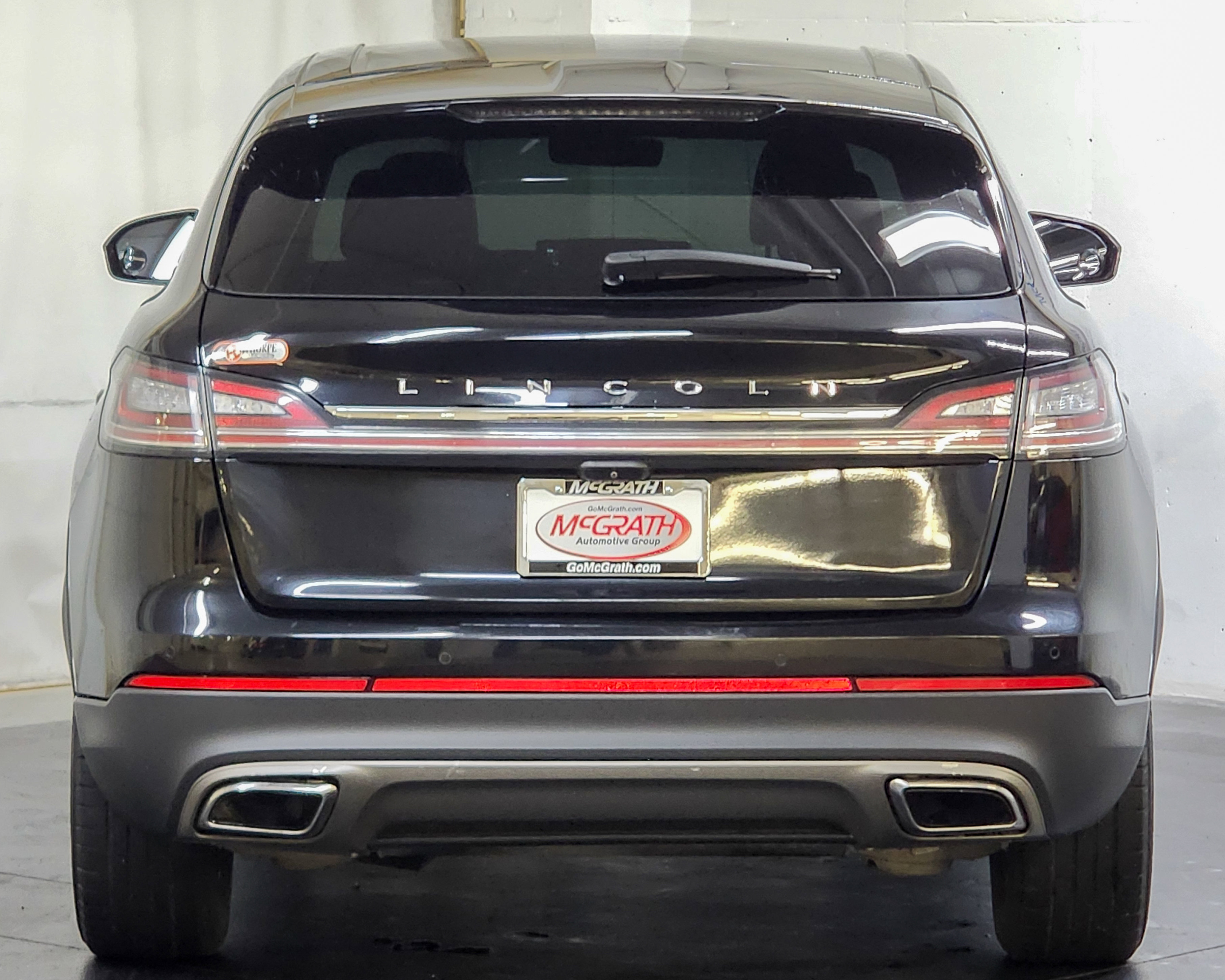 Used 2022 Lincoln Nautilus FWD image 6