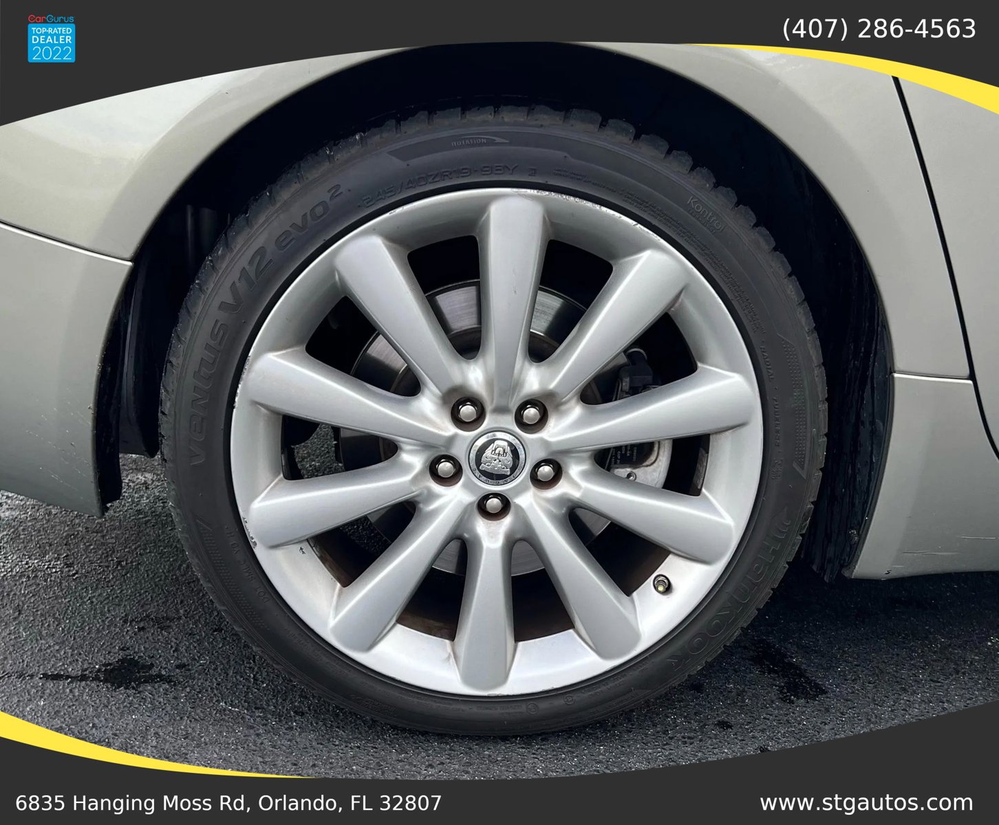 Used 2010 Jaguar XF Premium image 25