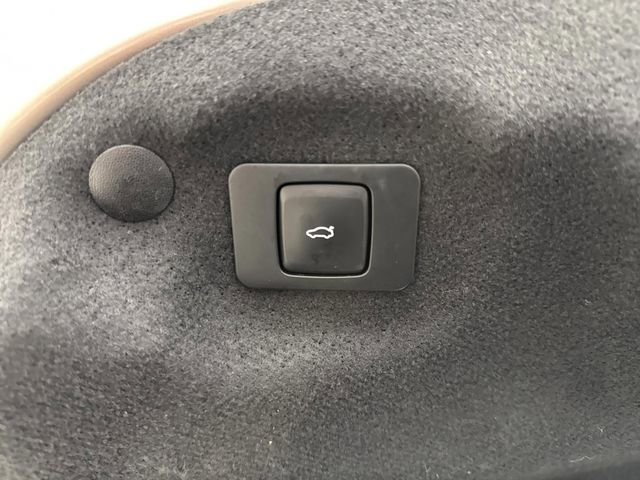 Used 2020 Lincoln MKZ Reserve w/ Luxury Package image 17