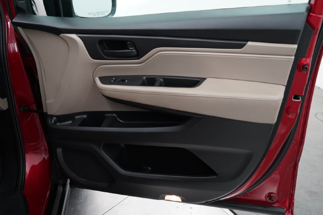 Used 2022 Honda Odyssey EX image 37