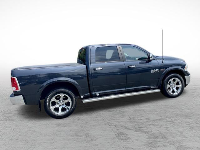 Used 2017 RAM 1500 Laramie w/ Convenience Group AWD/4WD image 7