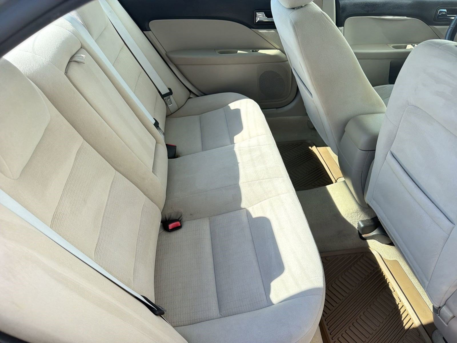 Used 2008 Ford Fusion SE FWD image 30