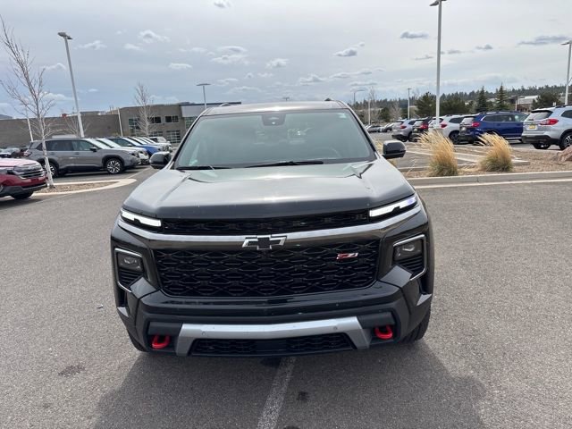 Used 2024 Chevrolet Traverse Z71 w/ Enhanced Driving Package image 8