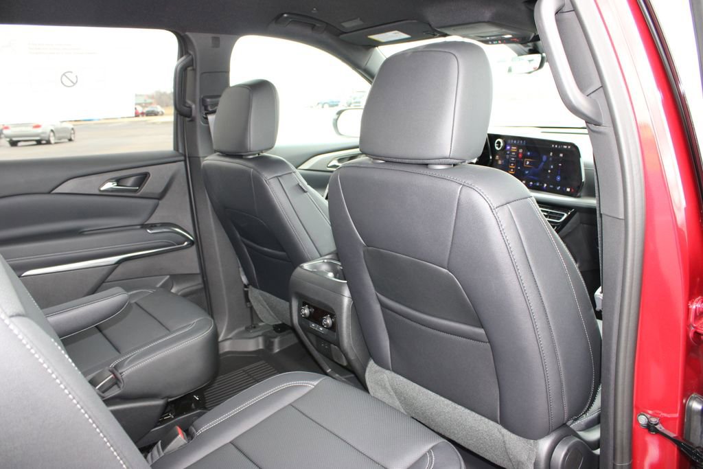 New 2026 Chevrolet Traverse LT w/ Driver Confidence Package image 30