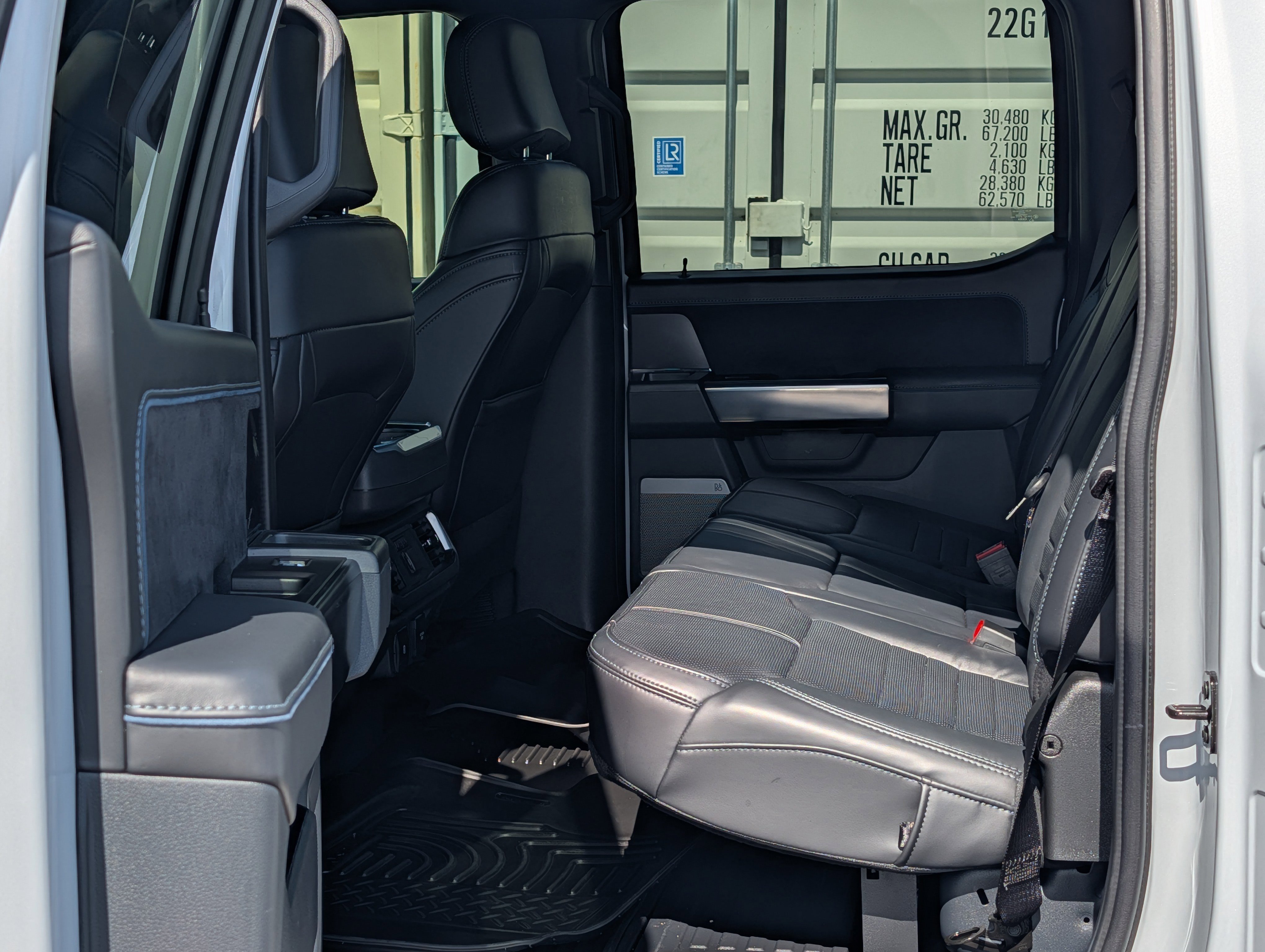 Used 2025 Ford F150 Platinum AWD/4WD image 17