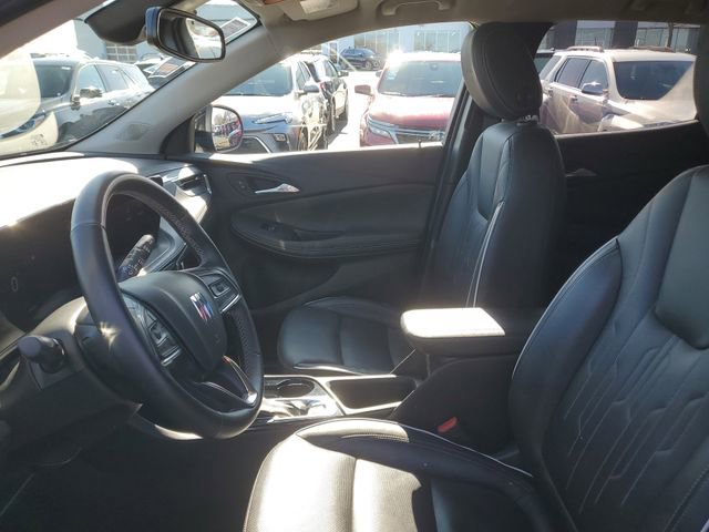 Certified 2025 Buick Encore GX Avenir w/ Avenir Convenience Package image 28