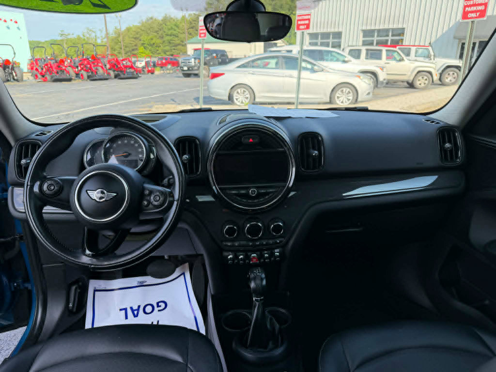 Used 2018 MINI Cooper Countryman FWD image 7