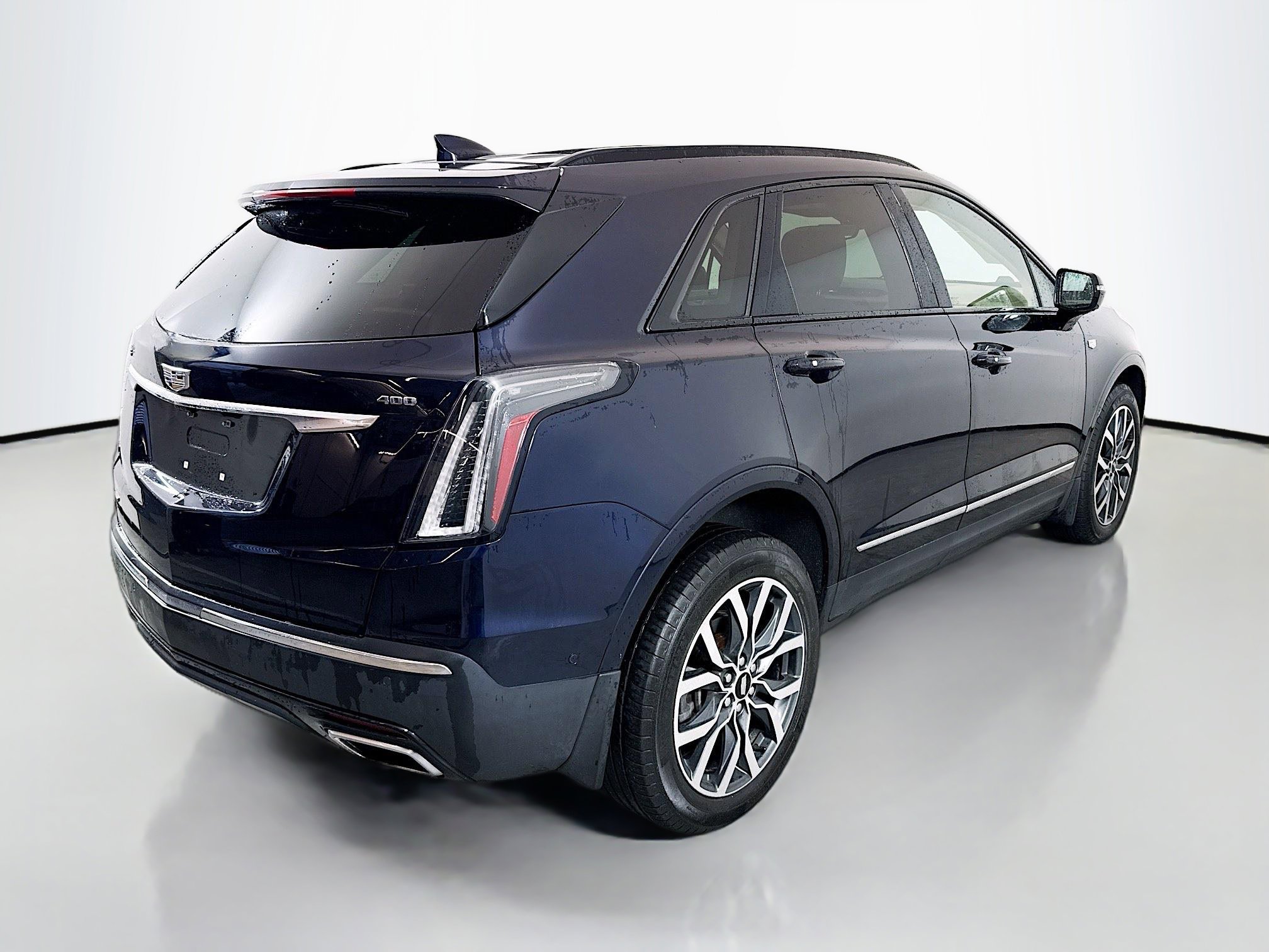 Used 2021 Cadillac XT5 Sportv w/ Platinum Package AWD/4WD image 7