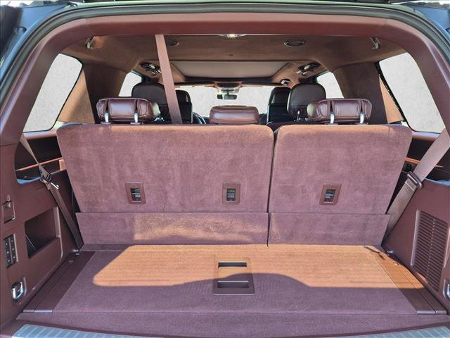 Used 2018 Lincoln Navigator Black Label w/ Cargo Package AWD/4WD image 6