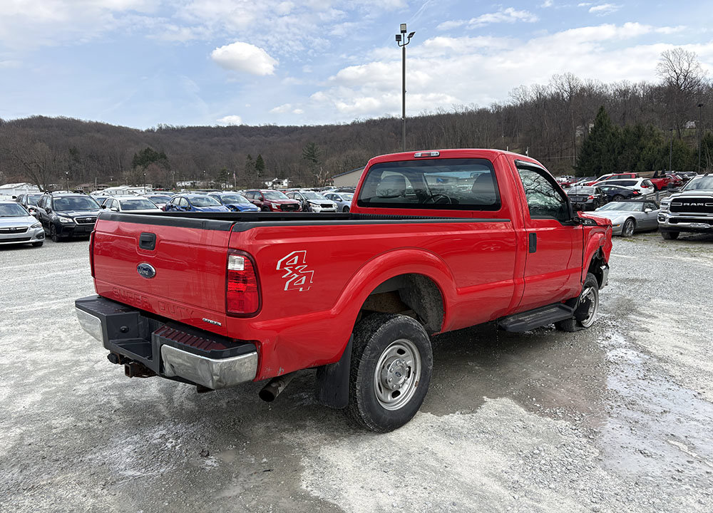 Used 2016 Ford F250 XL w/ Power Equipment Group AWD/4WD image 4