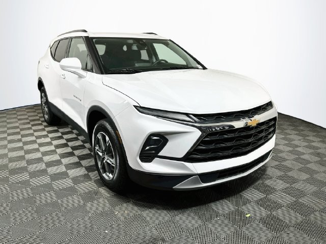 Used 2023 Chevrolet Blazer LT w/ Convenience Package FWD image 1