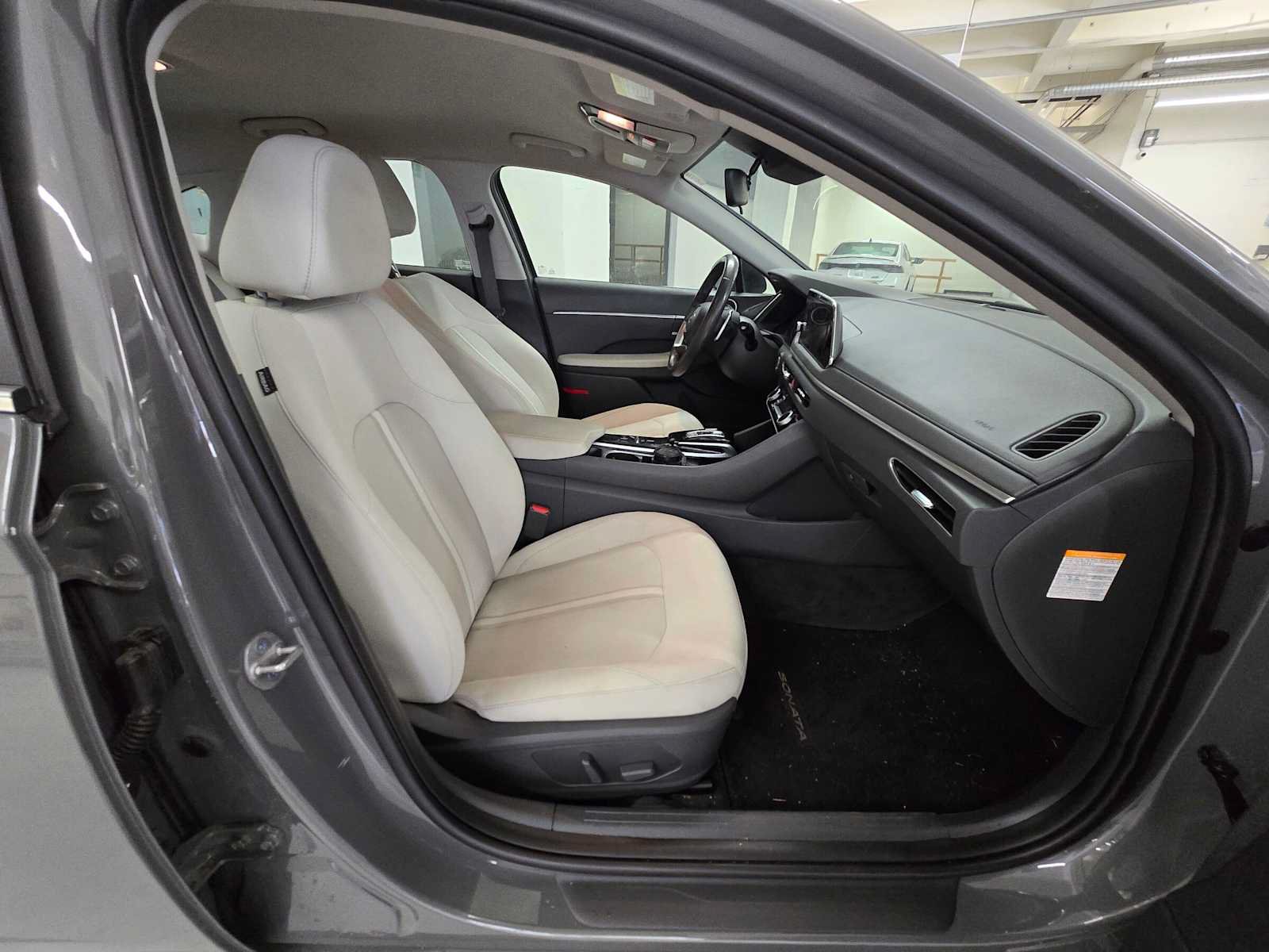 Used 2023 Hyundai Sonata SEL FWD image 9