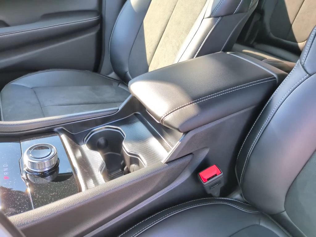 New 2025 Jeep Grand Cherokee L Altitude image 29