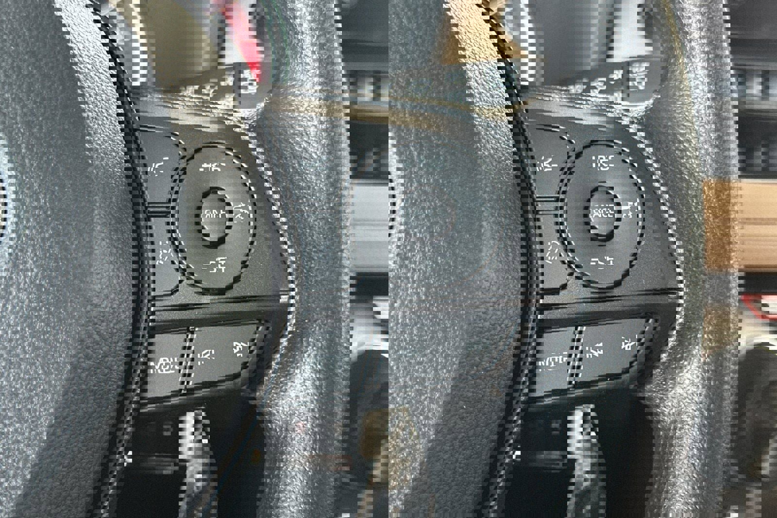 New 2025 Toyota RAV4 LE image 28