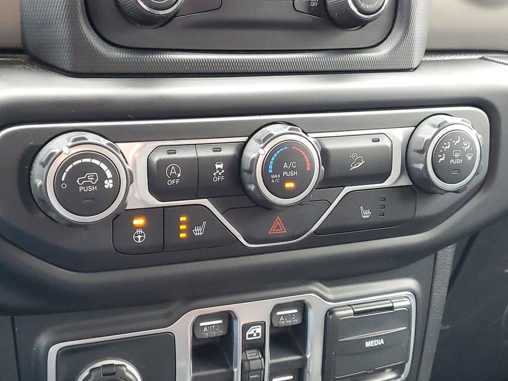 Used 2018 Jeep Wrangler Unlimited Sport S image 15