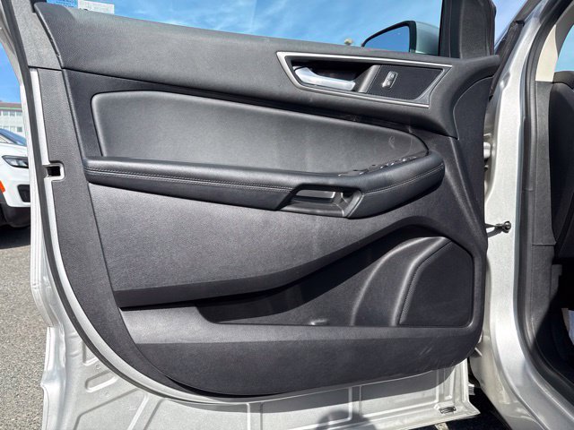 Used 2019 Ford Edge SEL w/ Equipment Group 201A AWD/4WD image 23