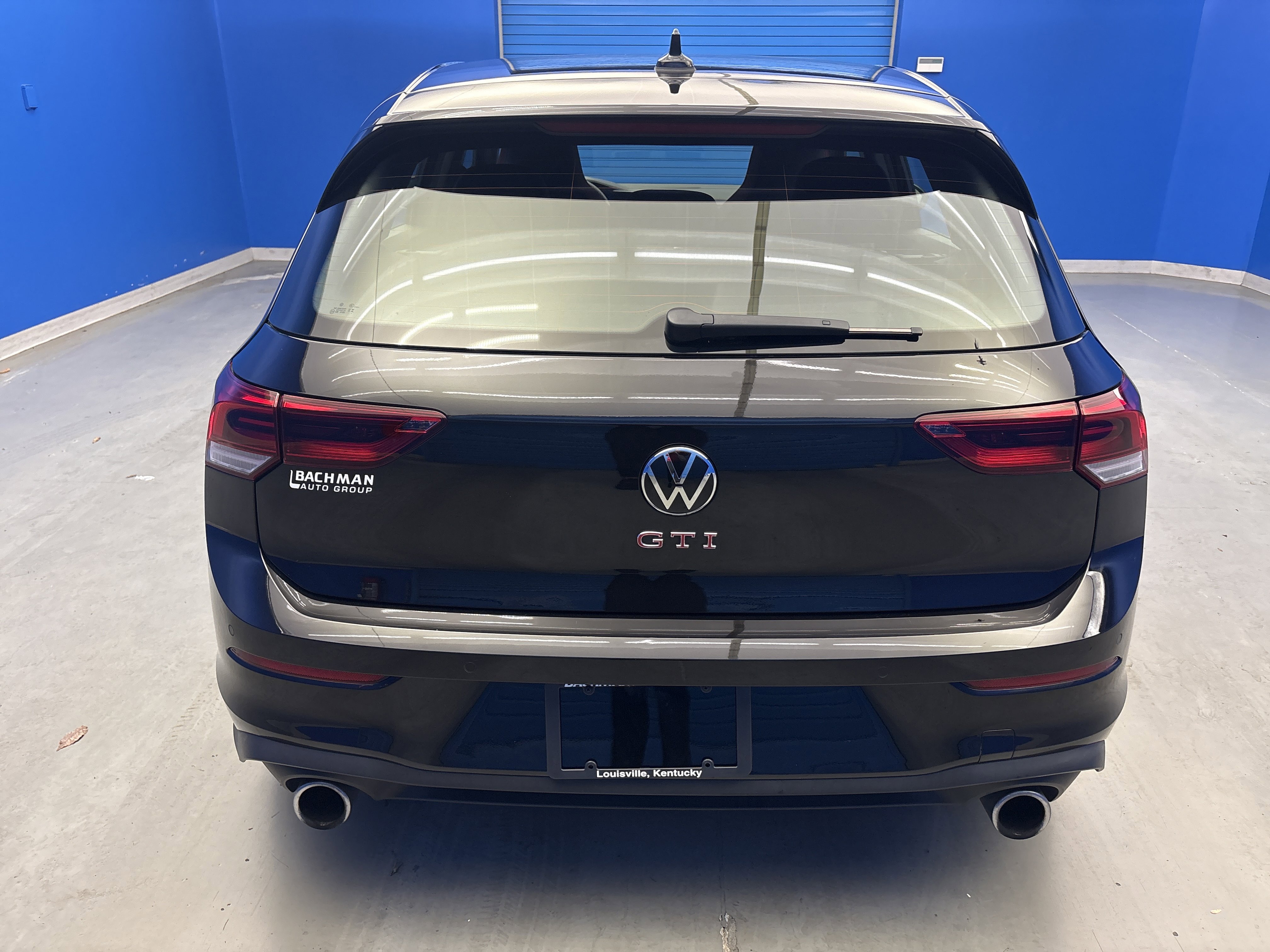 Used 2023 Volkswagen GTI Autobahn image 6