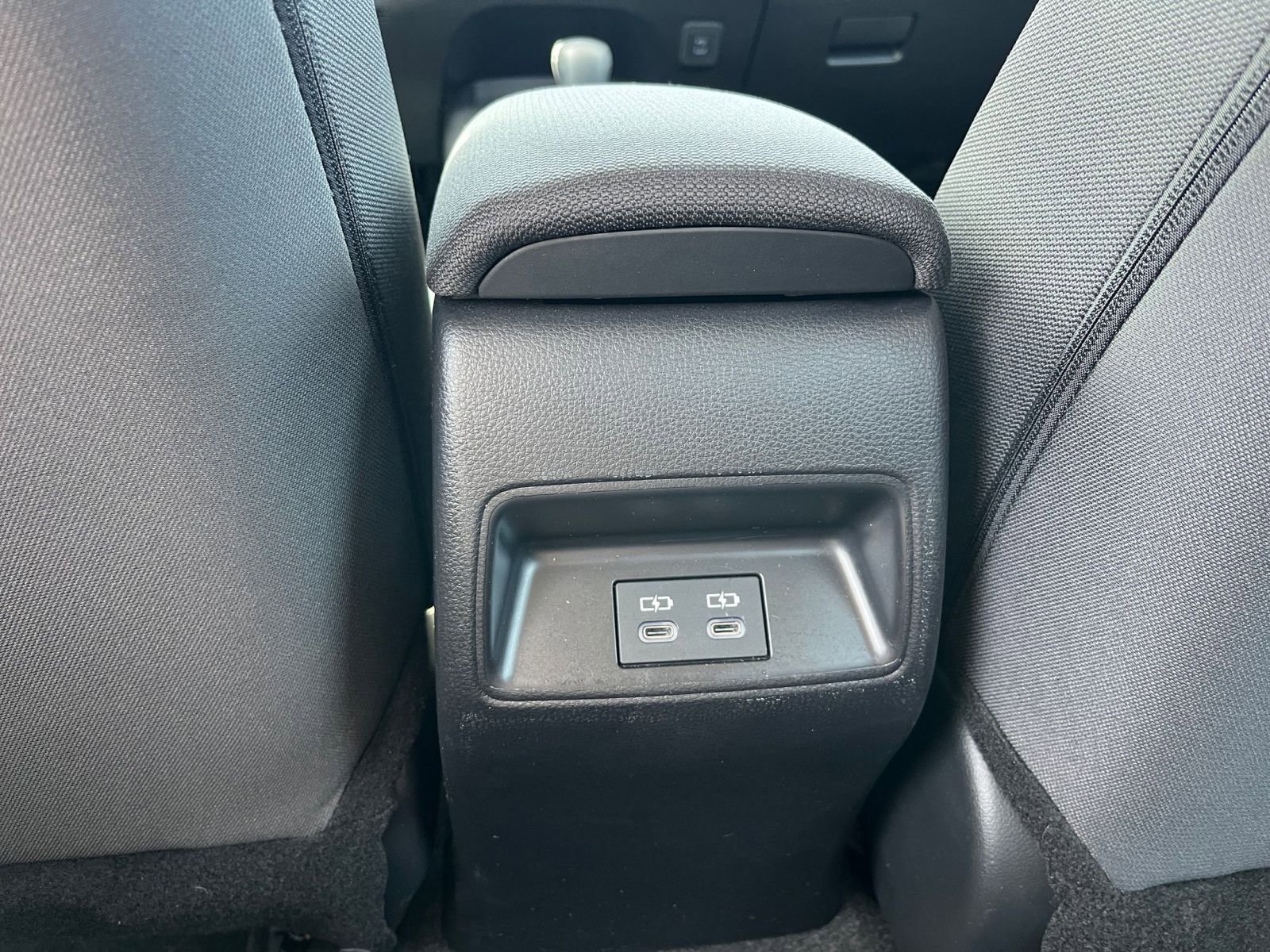 Used 2025 Toyota Corolla LE image 22