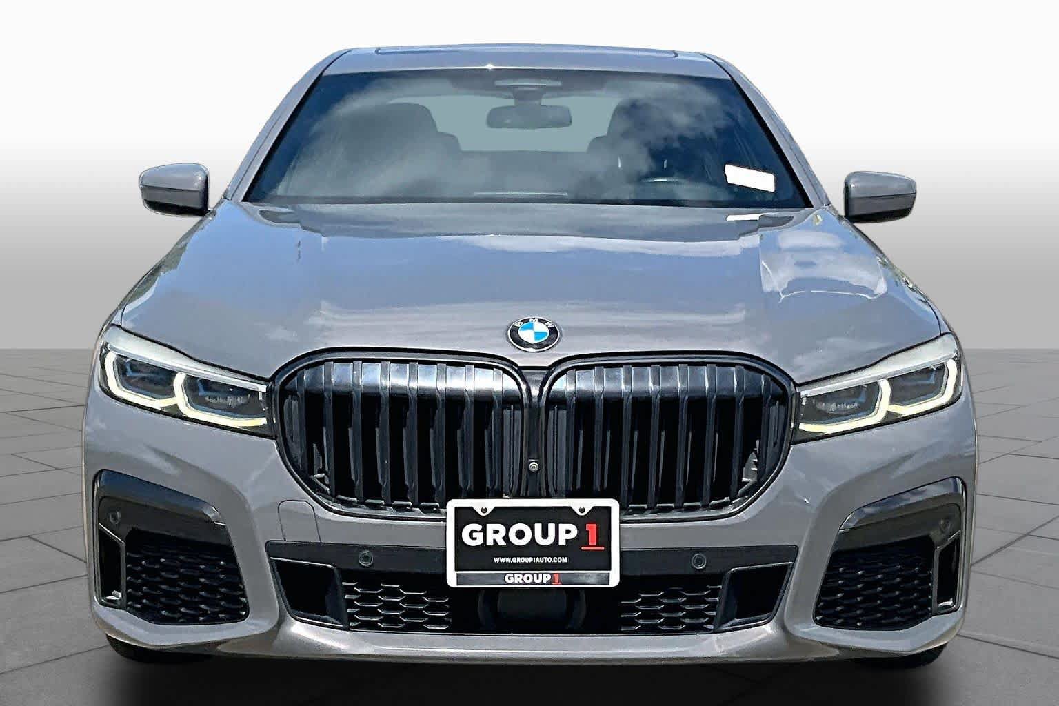 Used 2020 BMW 750i xDrive w/ Executive Package AWD/4WD image 4