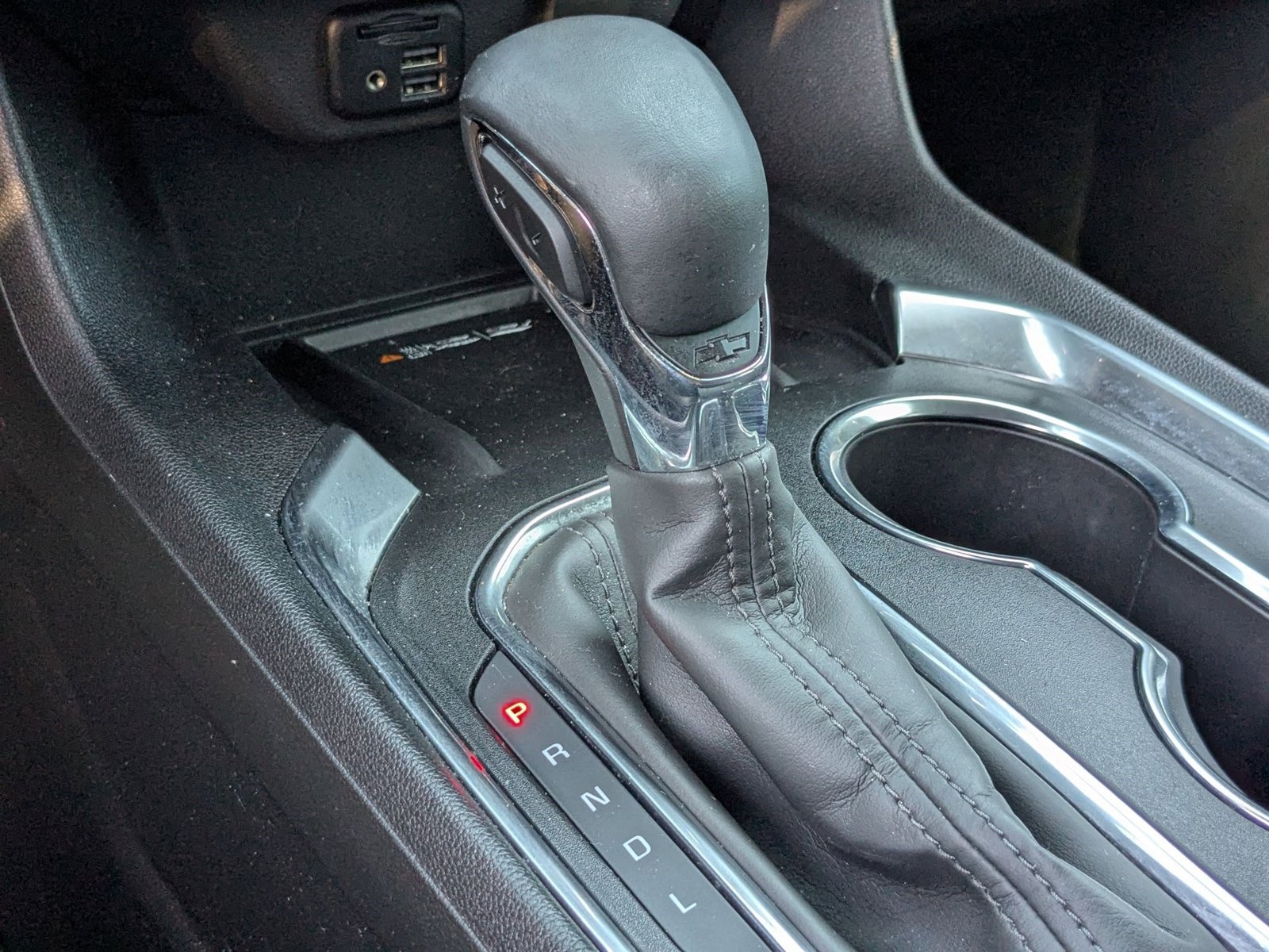 Used 2024 Chevrolet Traverse High Country FWD image 13