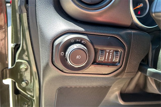 Used 2021 Jeep Wrangler Unlimited Sport image 13