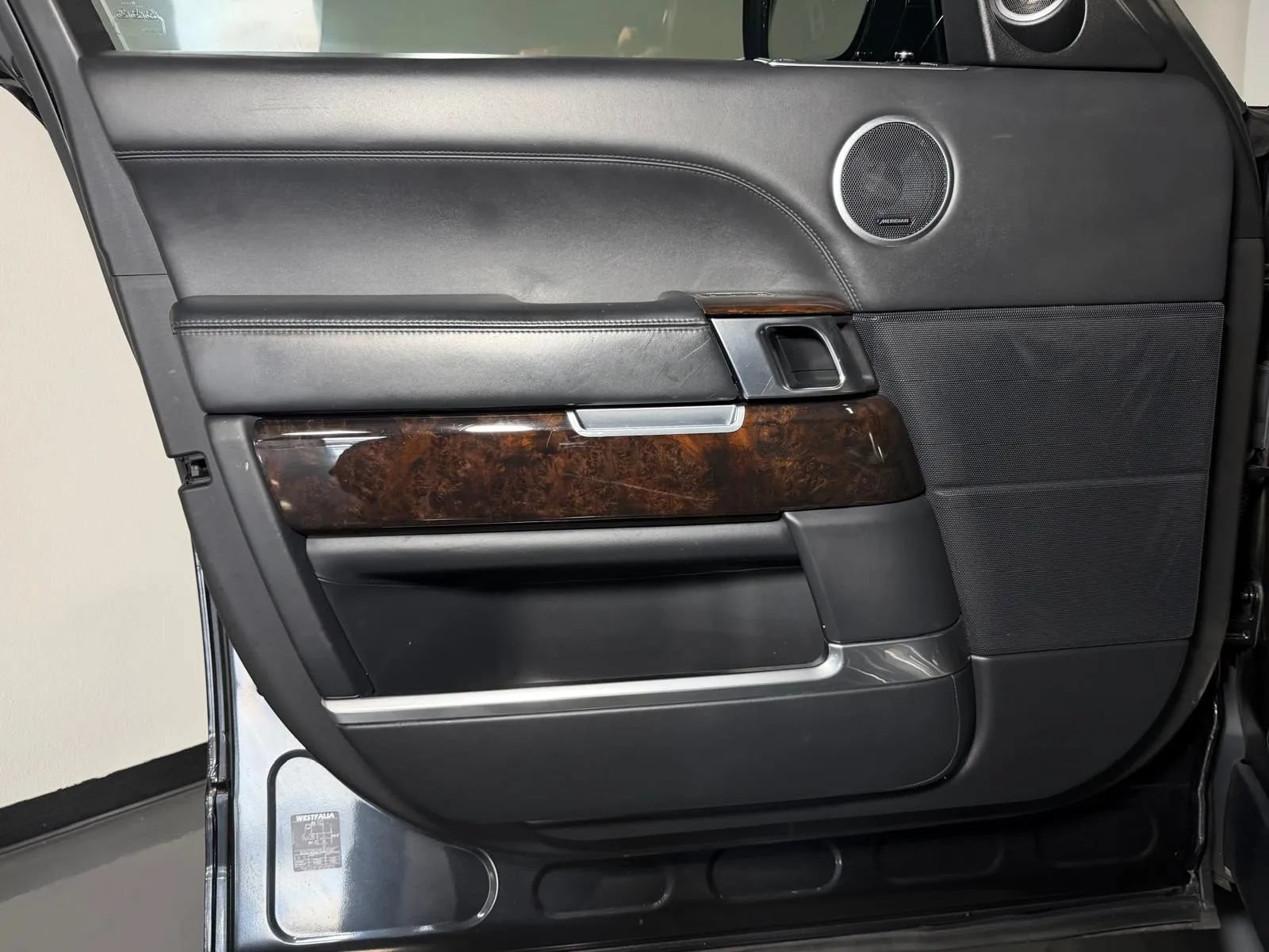 Used 2014 Land Rover Range Rover Autobiography AWD/4WD image 27