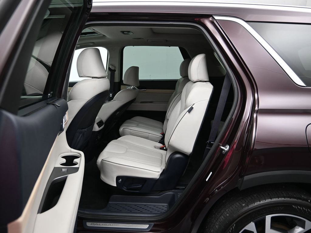 Used 2024 Hyundai Palisade Limited image 25
