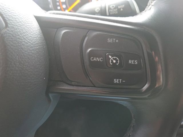 Used 2018 Jeep Wrangler Unlimited Sport S image 32